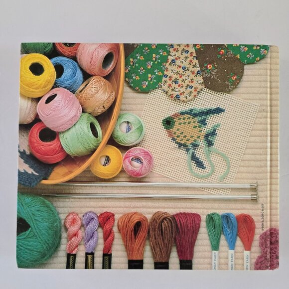 Readers Digest Complete Guide To Needlework Hardcover Book Embroidery Knitting Q - Picture 3 of 15